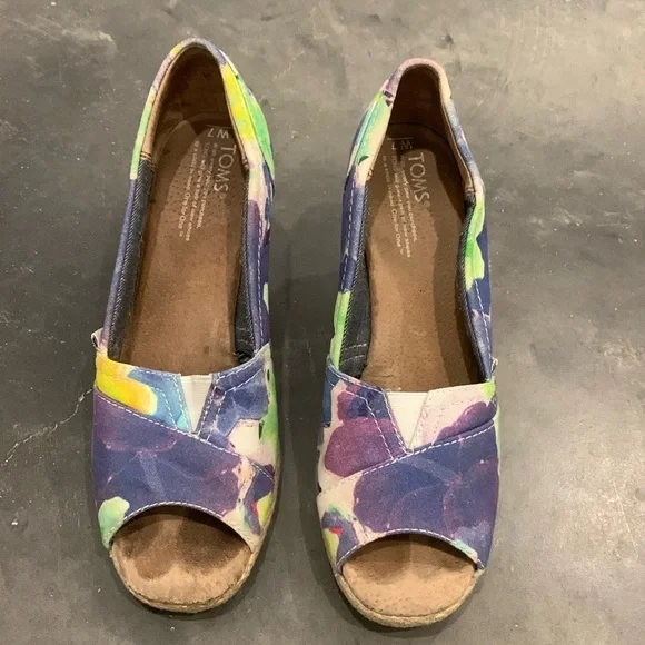 TOMS Wedge Heels - Size 7 - Picture 1 of 4